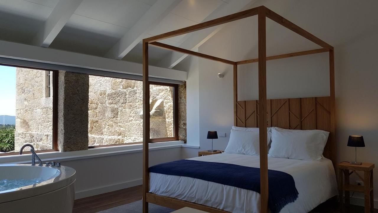 ヴィラ・デ・プーニェ Casas Do Monte De Roquesヴィラ エクステリア 写真